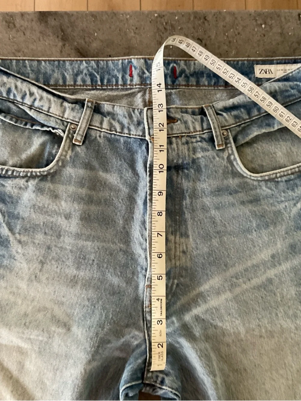 Zara Loose fit Straight Leg Jeans - Picture 4 of 6